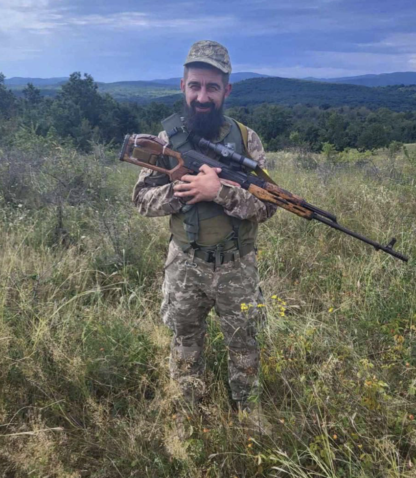 Солдат Олександр Хобел із Корюківської громади