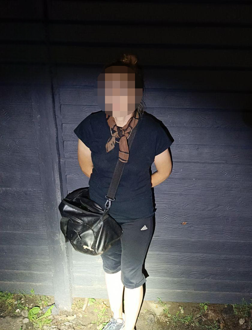 Жінка з сином-підлітком з Ніжина організували «бізнес» у столиці - палили на замовлення автівки військових