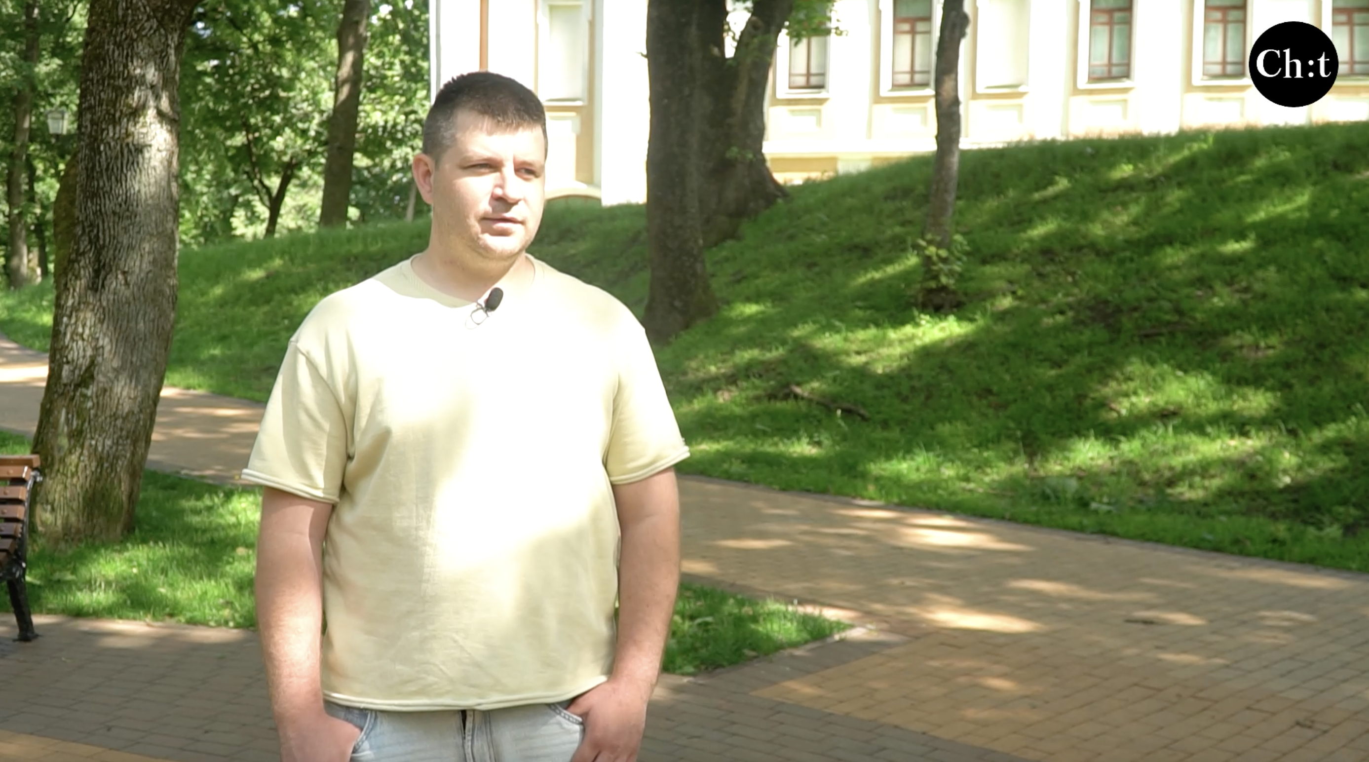 Максим Богомаз, волонтер і ведучий подкасту із Чернігова