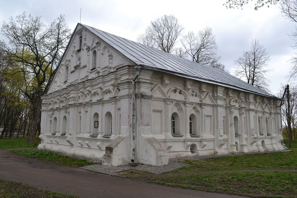 Ювелірний бренд з Харкова випустив срібну каблучку, присвячену Чернігову. Чернігівці оцінили креатив по-різному 