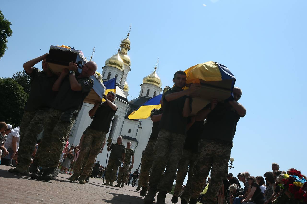 Прощанні із Юрієм МОЗГОВИМ та Юрієм ДМИТРЕНКОМ у Чернігові