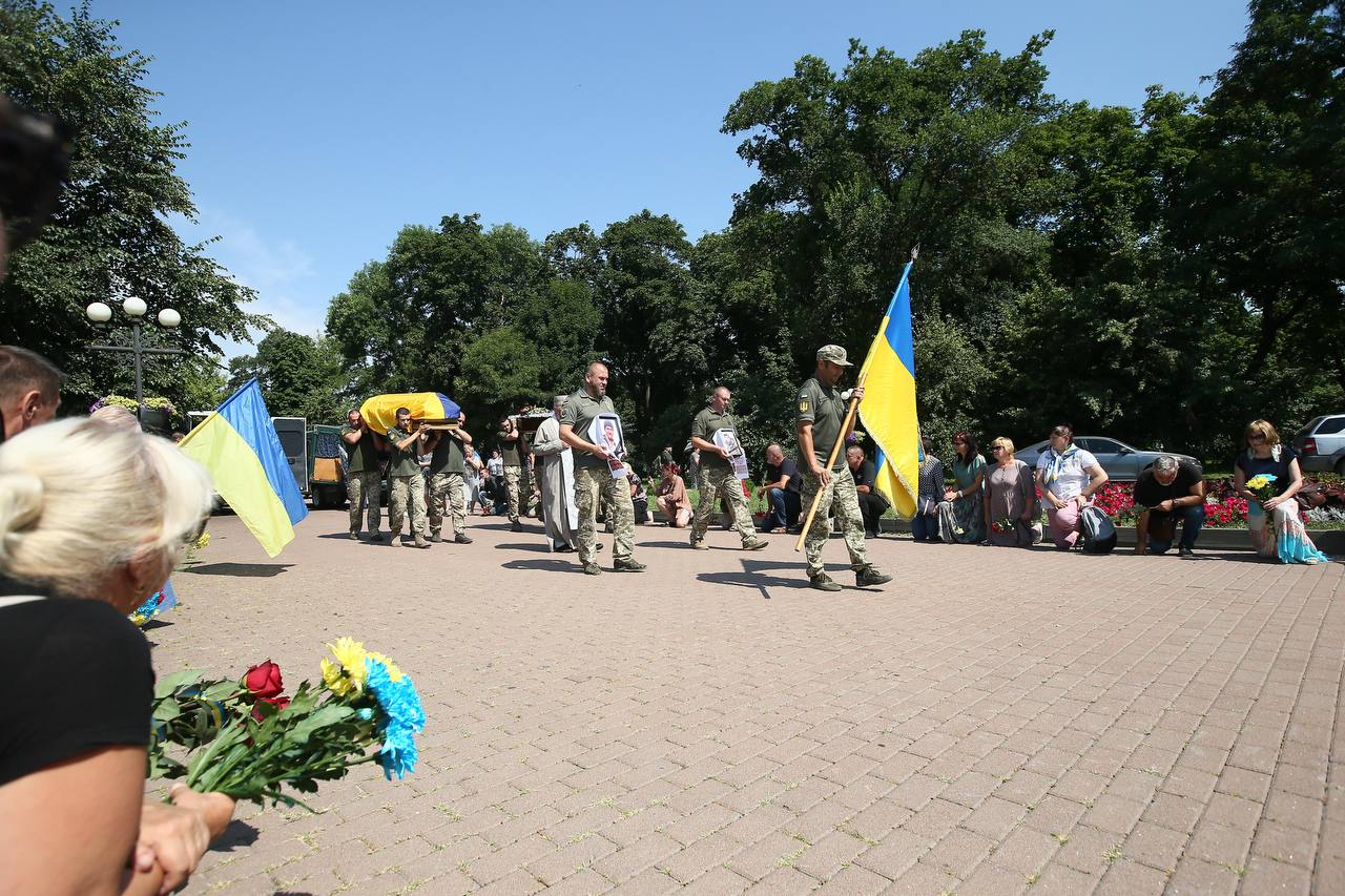 Прощанні із Юрієм МОЗГОВИМ та Юрієм ДМИТРЕНКОМ у Чернігові