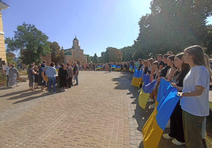 Прощання із Володимиром Тесленком у Прилуках