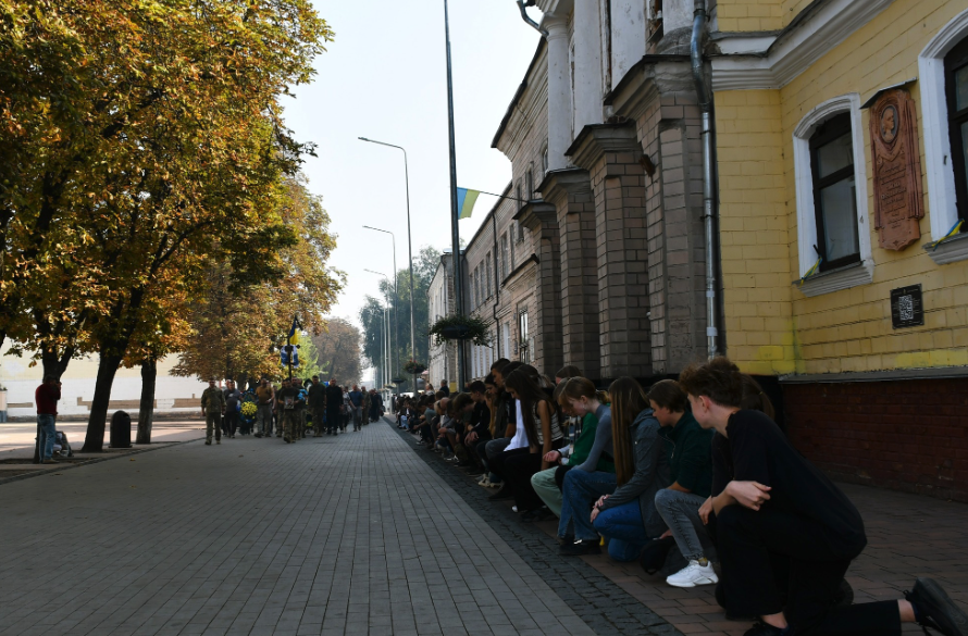 Прощання із солдатом Максимом Глиняним у Ніжині