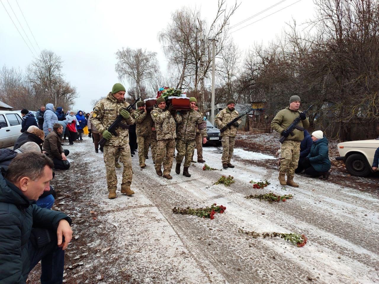 Дві чернігівські громади втратили захисників - один загинув на Донеччині, інший - на бойовому посту