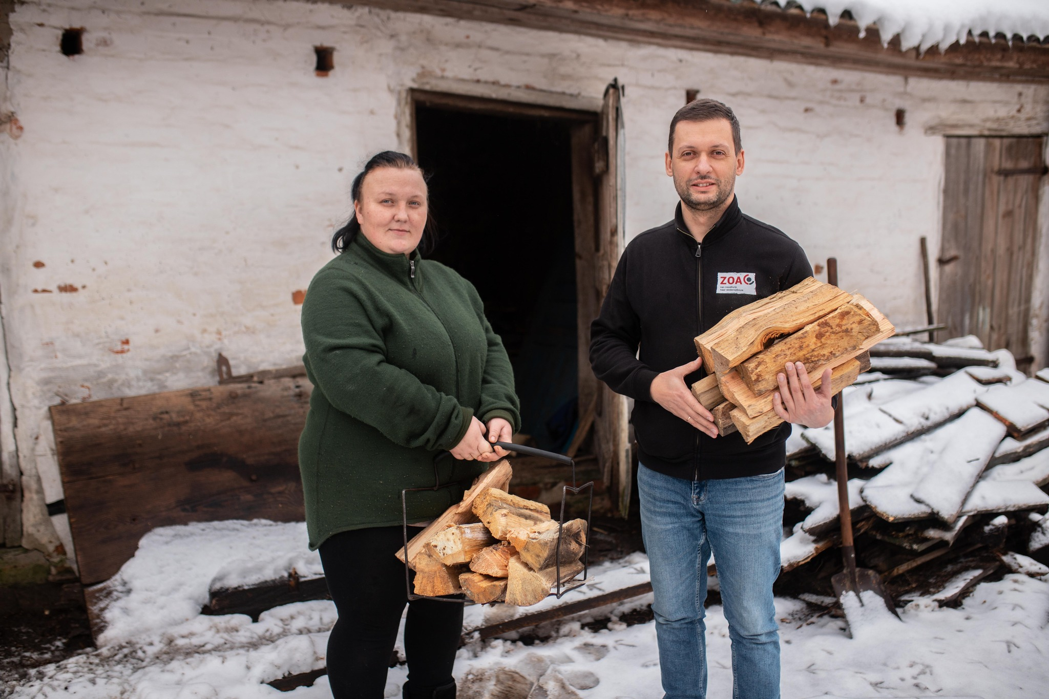 Мама з трьома доньками переїхала з Донеччини на Чернігівщину: як облаштувалися дівчата 