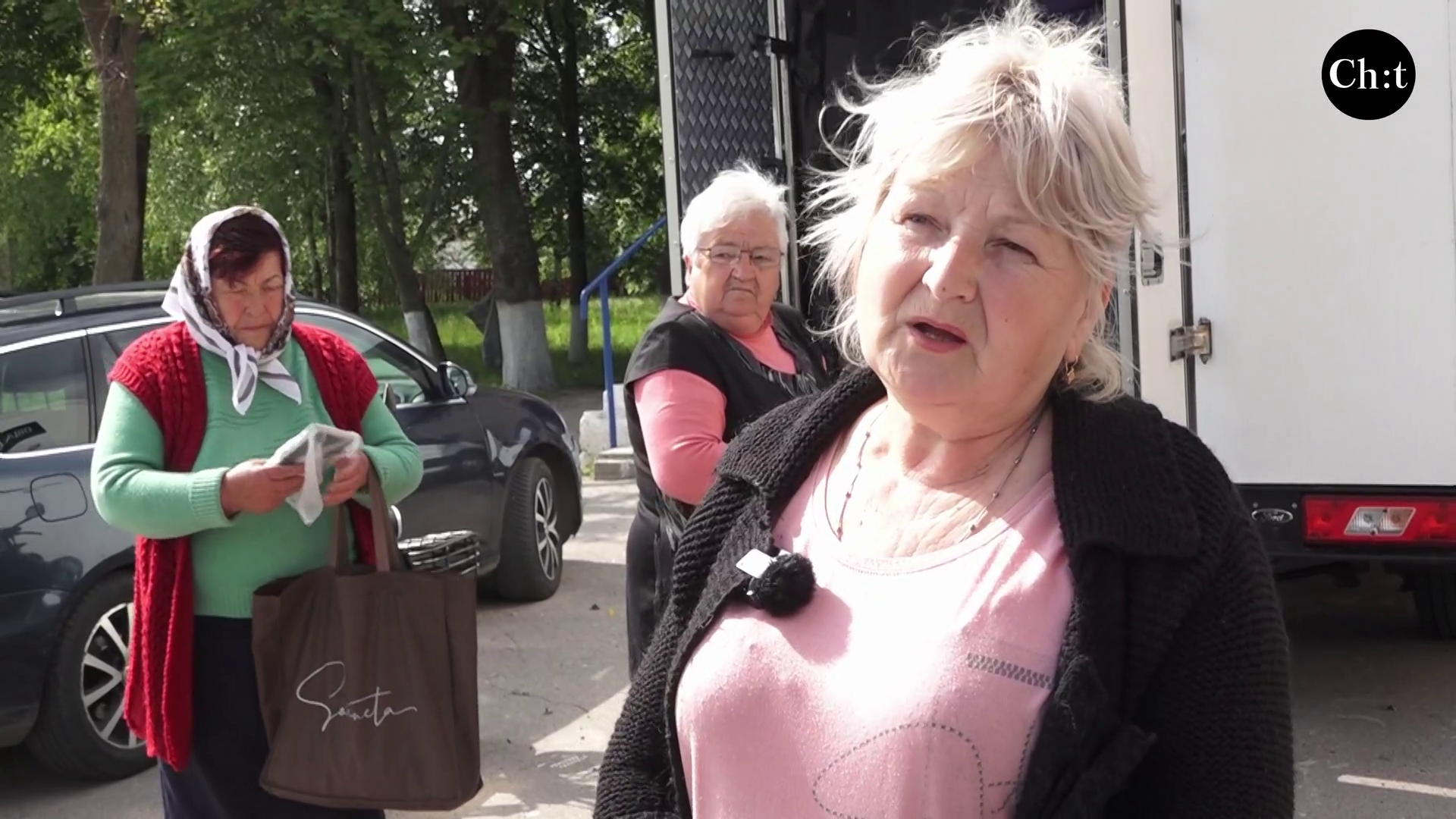 Людмила Олександрівна, жителька села 