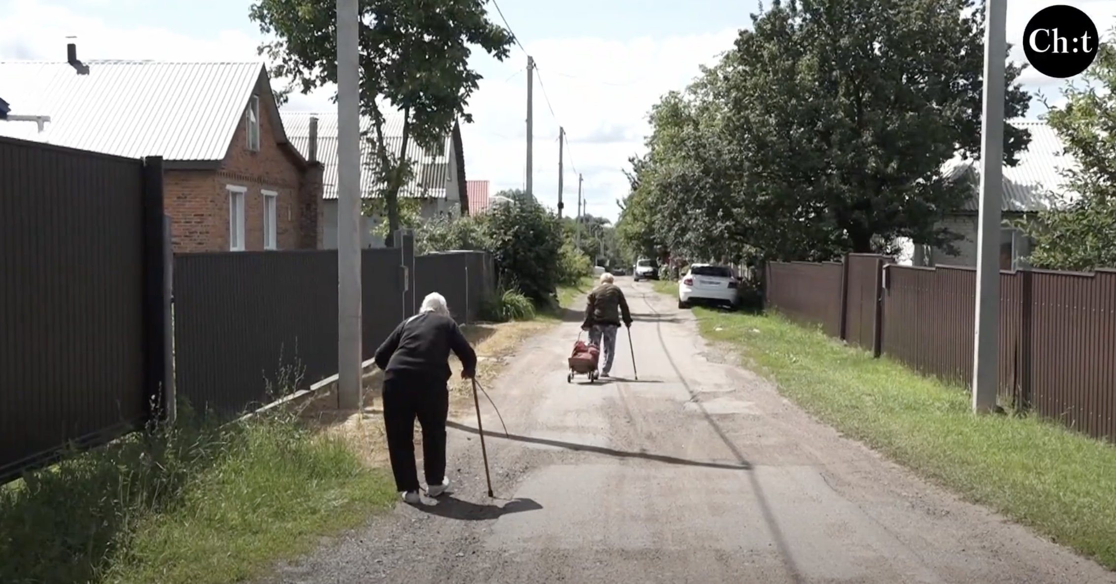 «Водогін прокладали за свої гроші», - жителі передмістя Чернігова роздратовані проблемою з водою