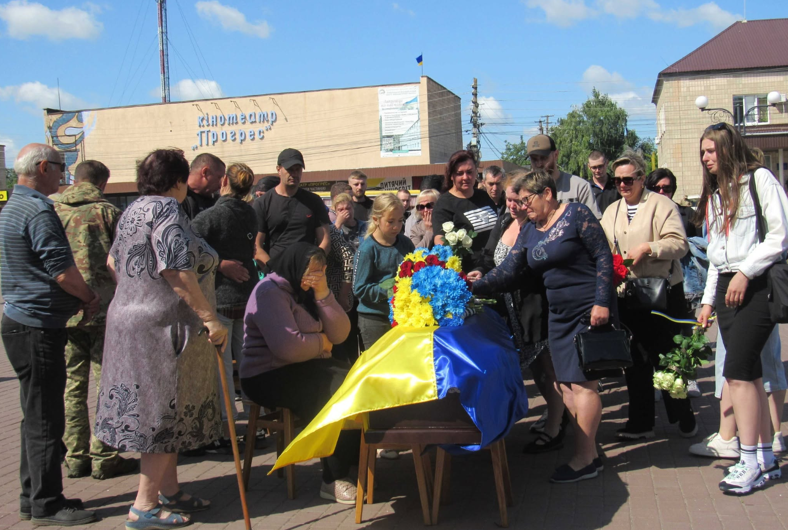 Внаслідок важких поранень, отриманих на Сумщині, помер захисник 