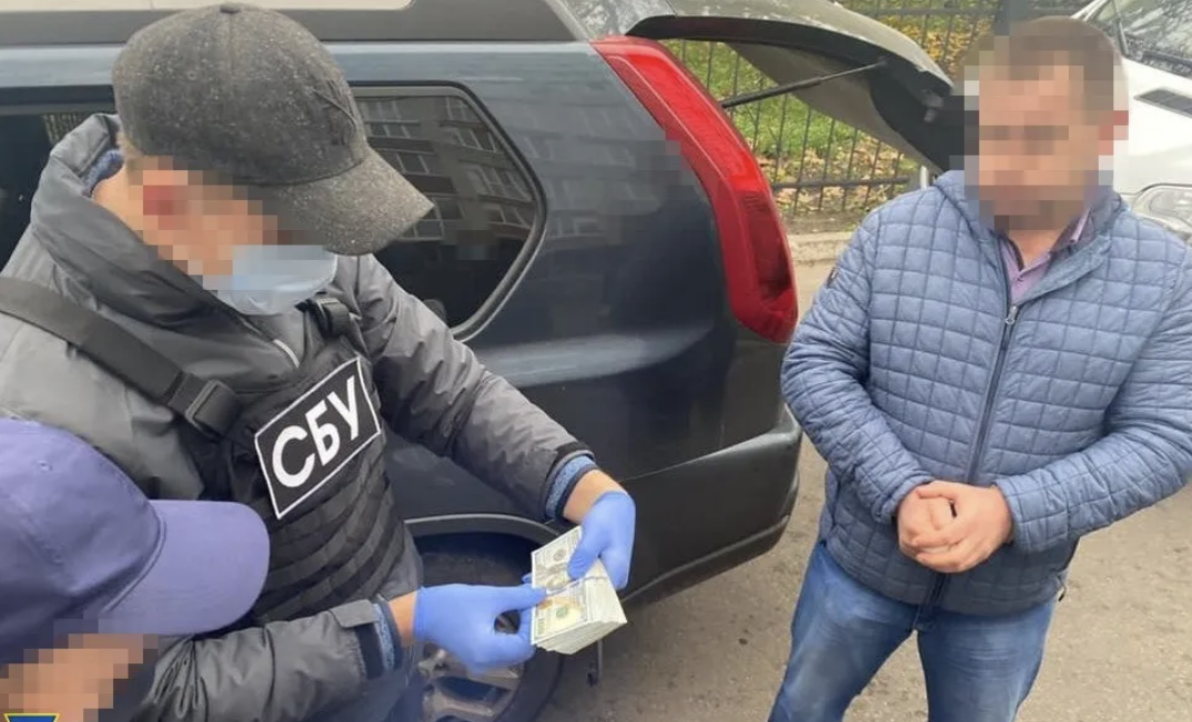 Під час затримання СБУ та Нацполіцією Сергія Журмана. Фото Нацполіції