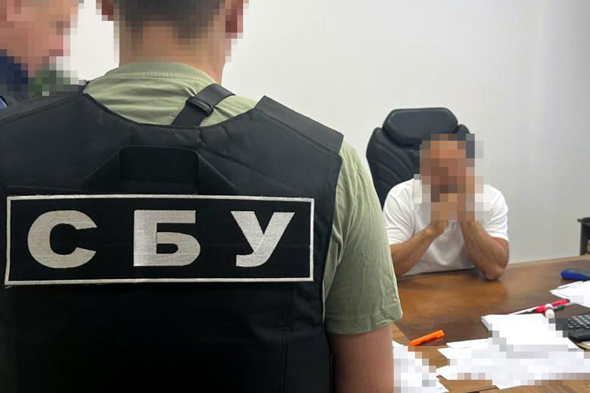 Замість укріплень – схема: посадовця Чернігівської міськради підозрюють у привласненні майже 1 млн грн