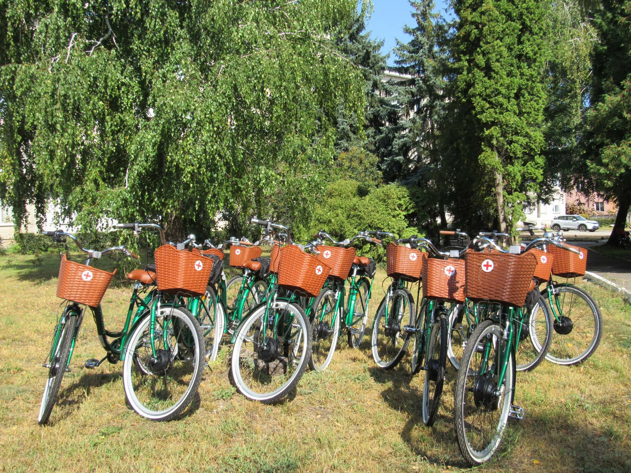 У громаді працівники ФАПів та амбулаторій їздитимуть до пацієнтів на коштовних електровелосипедах