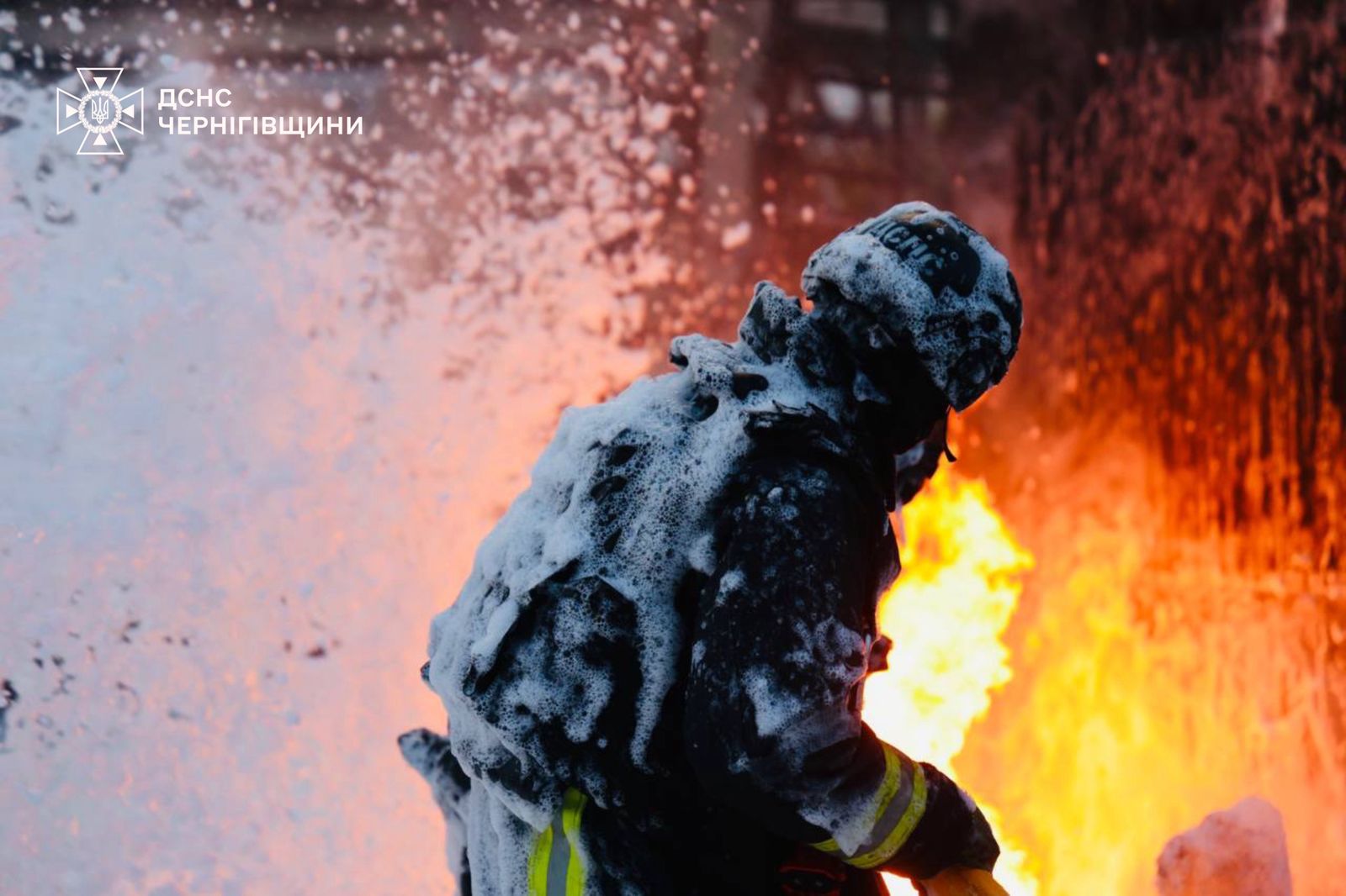 Рятувальники у Чернігові. 4 жовтня 2025 року