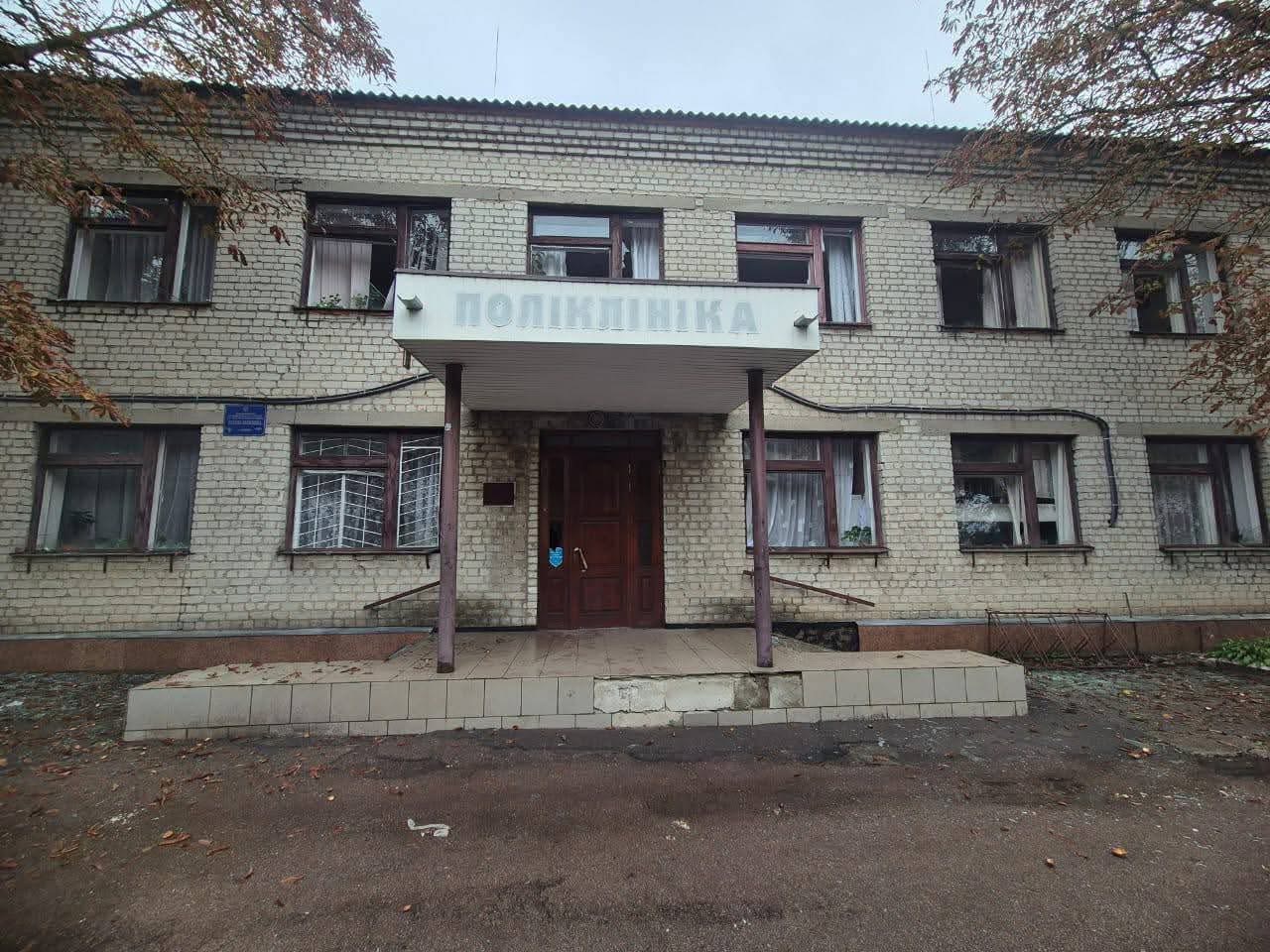 Самі ховались від дронів: у Ніжині журналісти ICTV знімали сюжет про наслідки нічної атаки