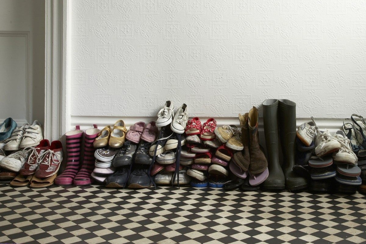 Порядок починається тут: 7 речей, яких варто позбутися у передпокої