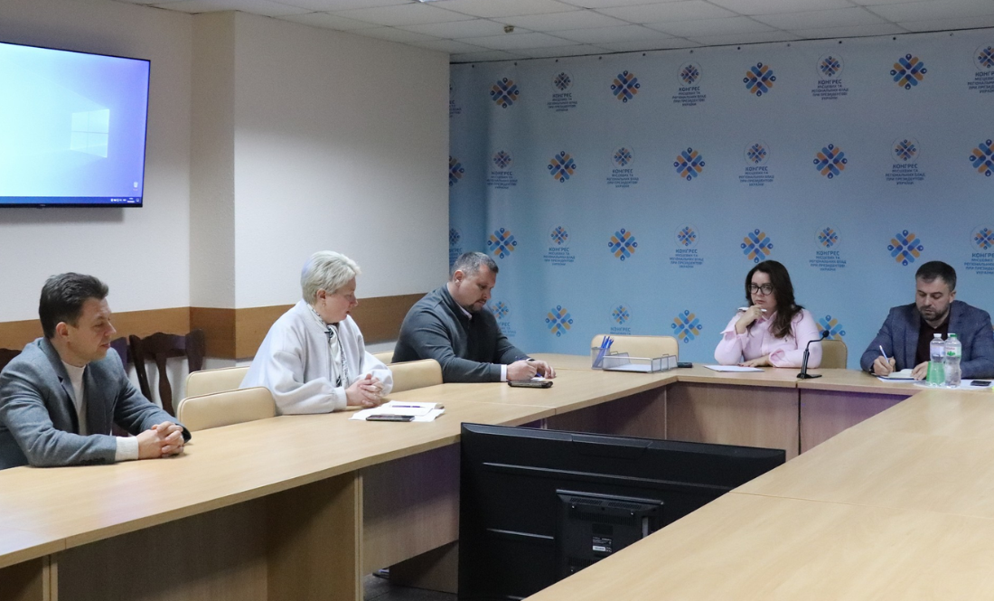 Батьки чернігівських школярів скаржаться на якість "дистанційки": як реагує влада