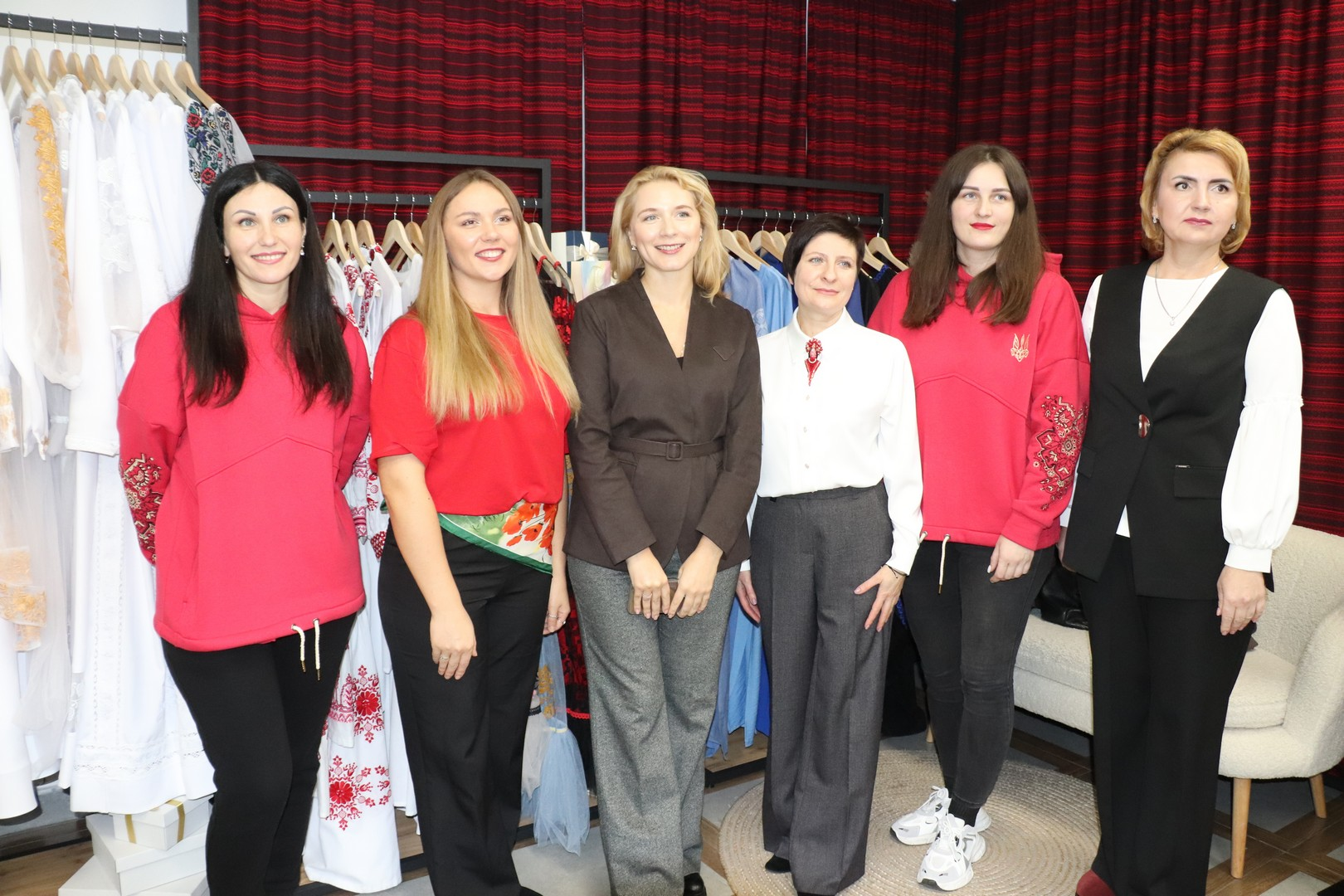 Уже третій бізнес-осередок запрацював на Чернігівщині: куди звертатися і як допомагають підприємцям