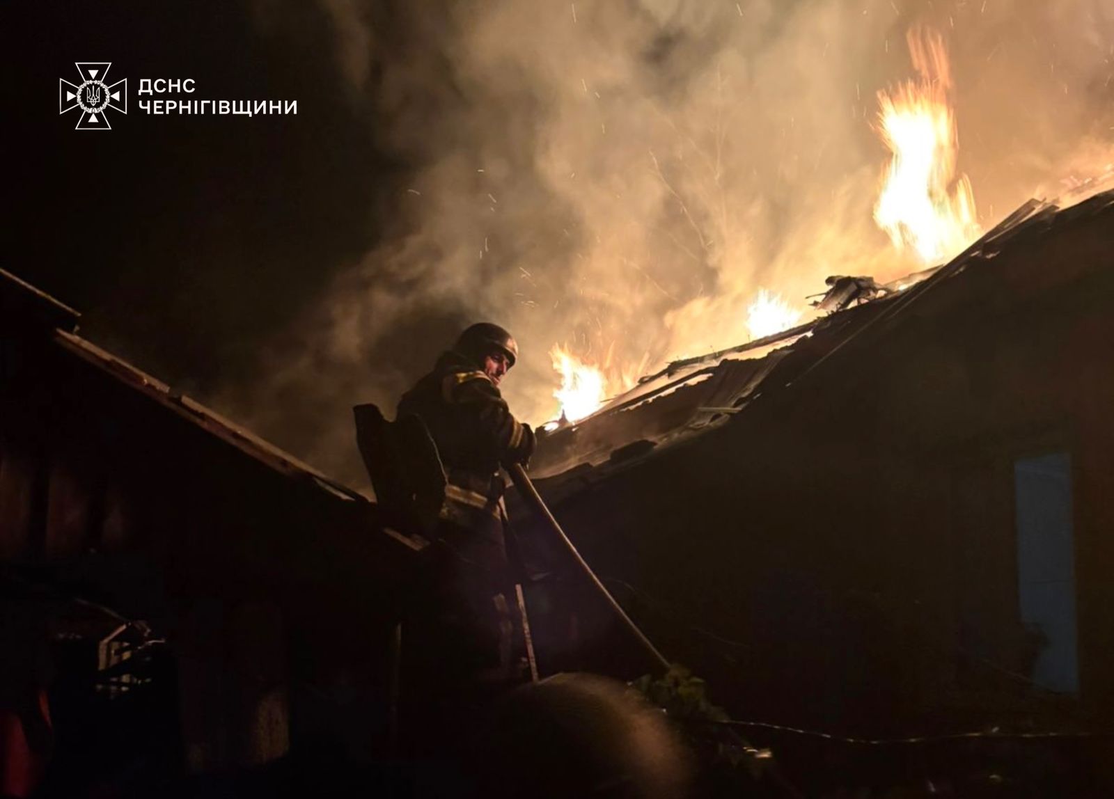 Після обстрілів. Семенівська громада, 18 листопада 2025 року. Фото ДСНС