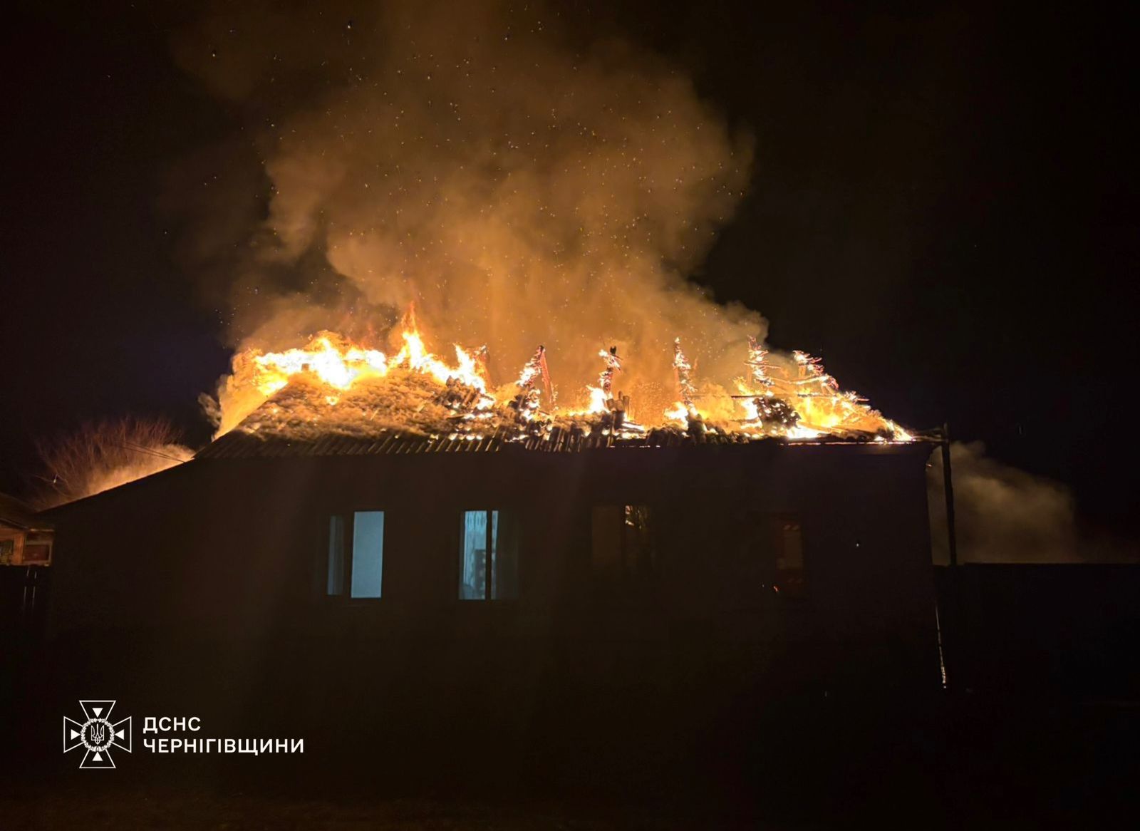 Після обстрілів. Семенівська громада, 18 листопада 2025 року. Фото ДСНС