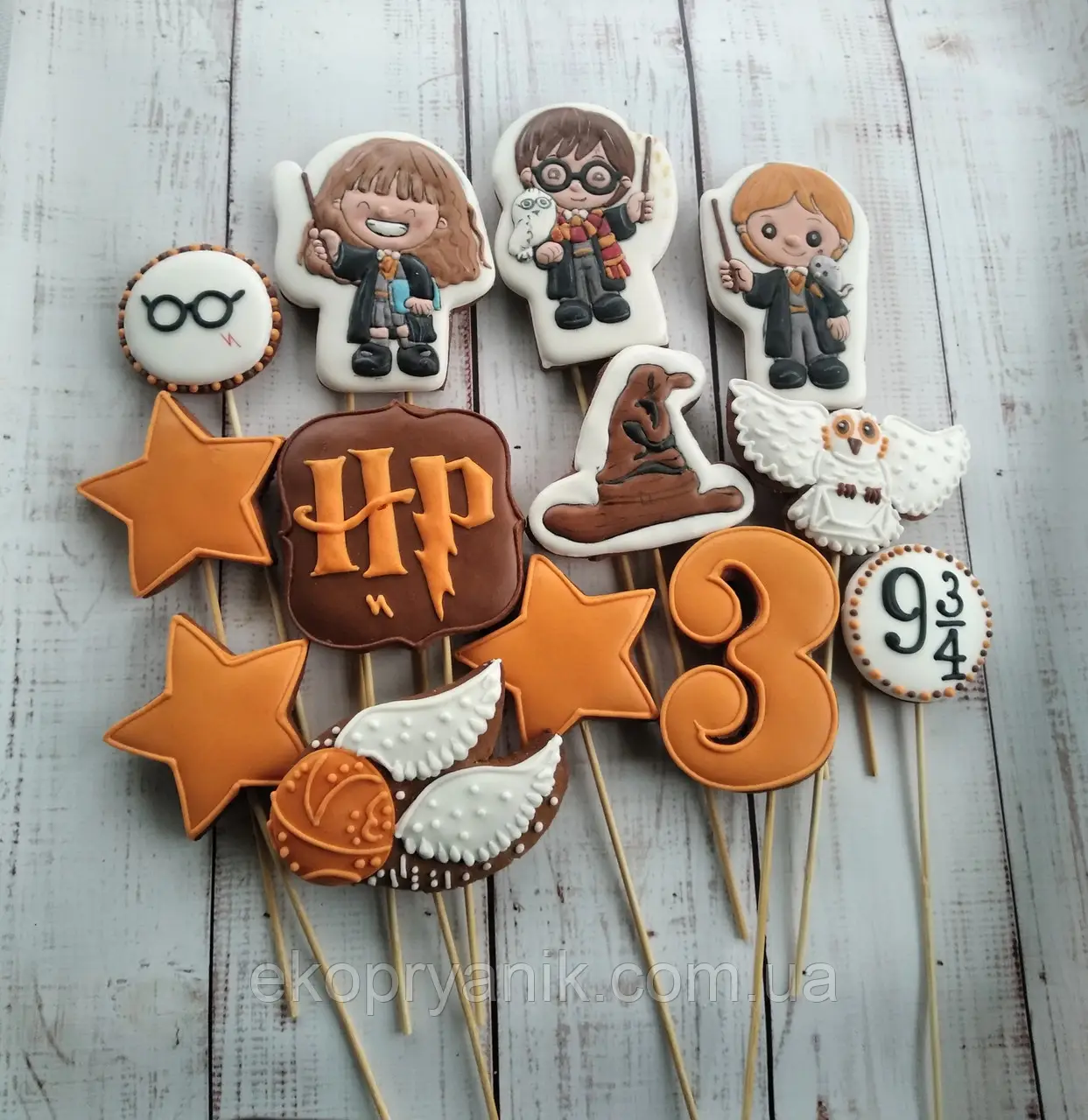 Мед, імбир і сучасні технології: як подружжя чернігівців готує екопряники