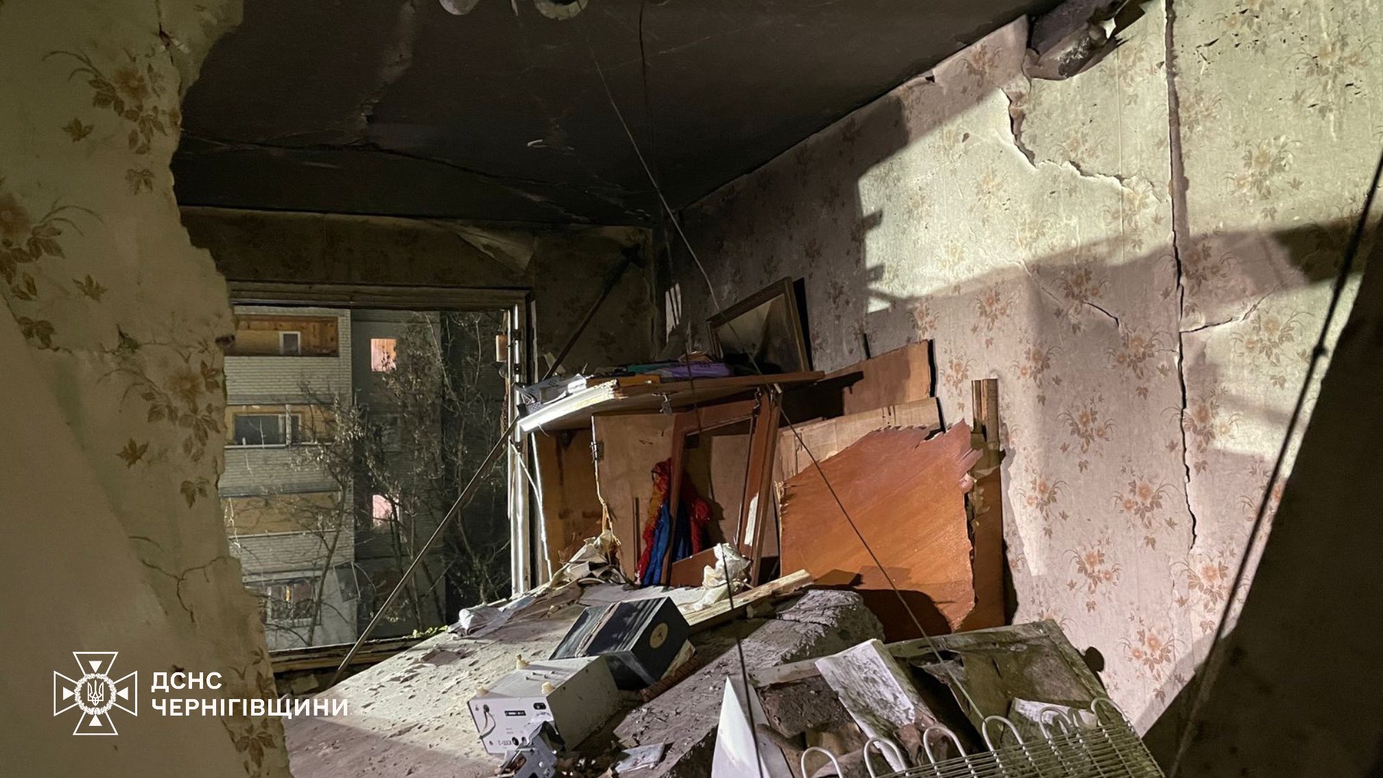 Багатоповерхівка, в яку влучив 