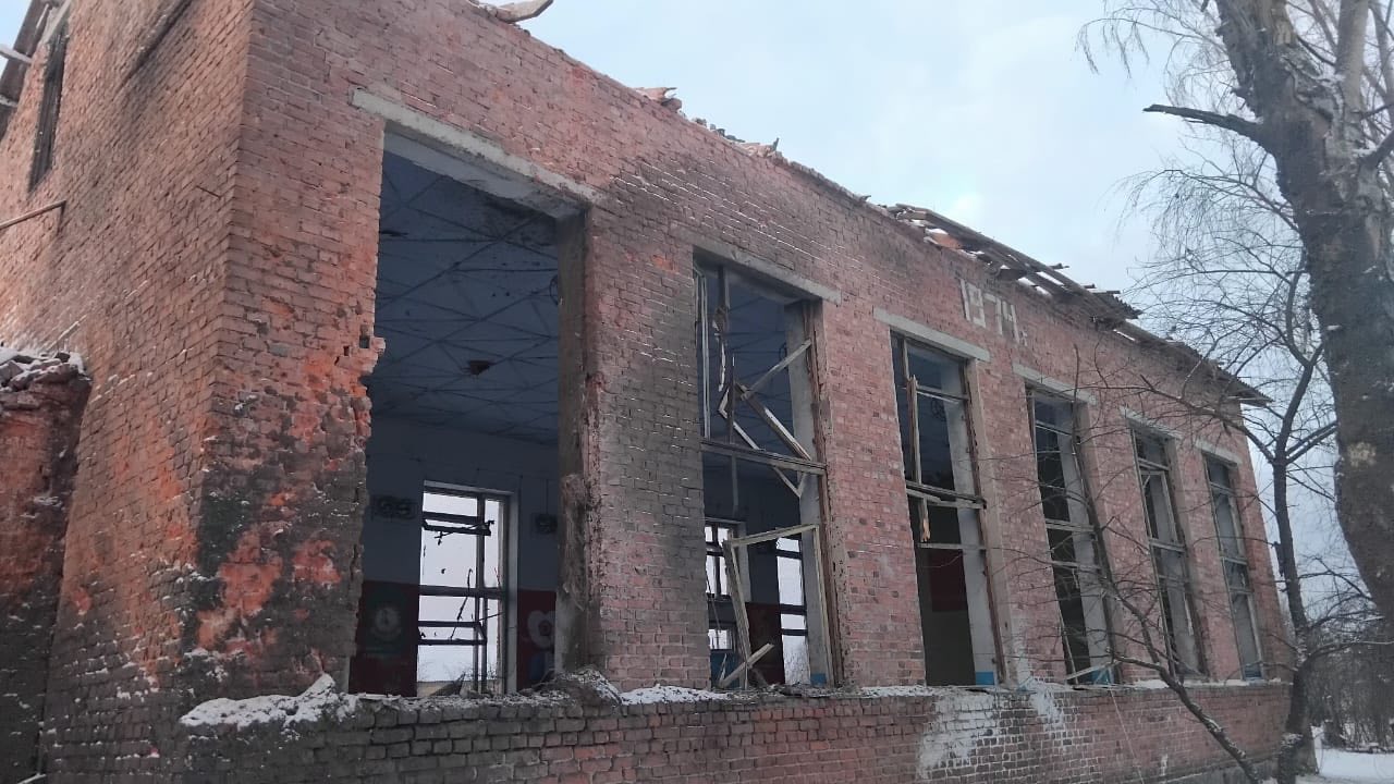 Новгород-Сіверський район під атакою ворога: є руйнування. 30 грудня 2025 року