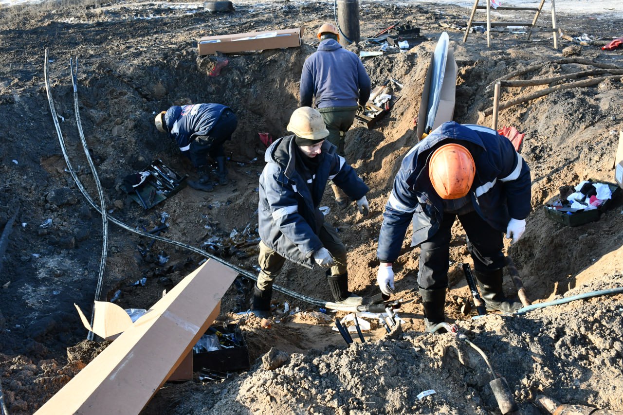 Працівники обленерго. 5 січня 2025 року. Чернігів