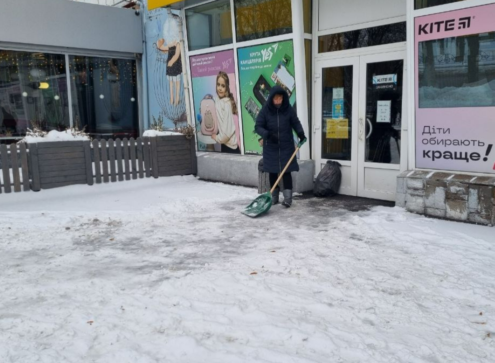 Мунварта прийде до підприємців, які не чистять сніг перед робочим ґанком