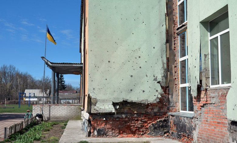 Школа у Новому Бикові, квітень 2022 року. Фото Фонд Демократичні ініціативи ім.І.Кучеріва