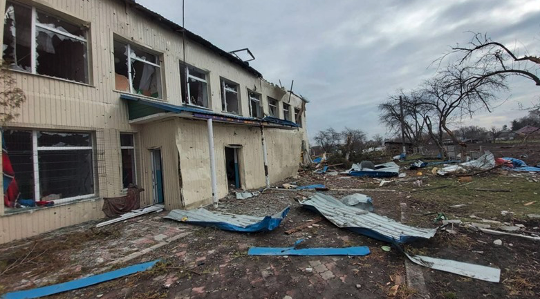 Руйнування в дитячому садку «Яблунька» у Новому Бикові. Фото Фонд Демократичні ініціативи ім.І.Кучеріва