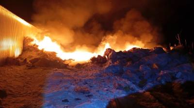 Обстріли Чернігівщини за добу: пошкоджені будинки, авто, зерносховища