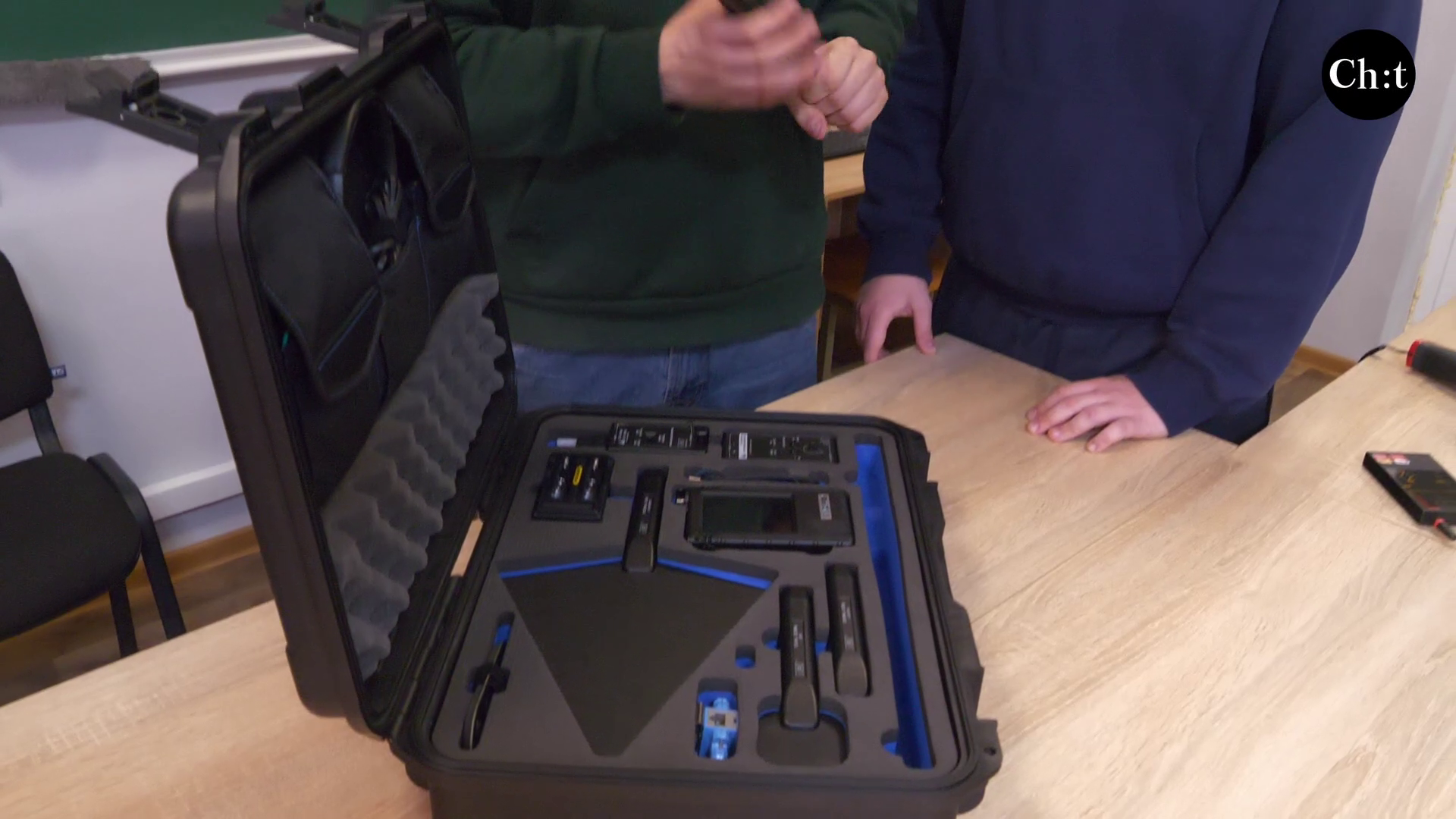 Війна не тільки на полі бою, а й у кіберпросторі: чернігівських фахівців відзначили нагородами