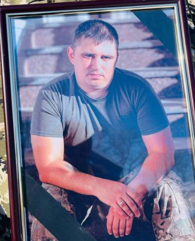 Денис Заколодний