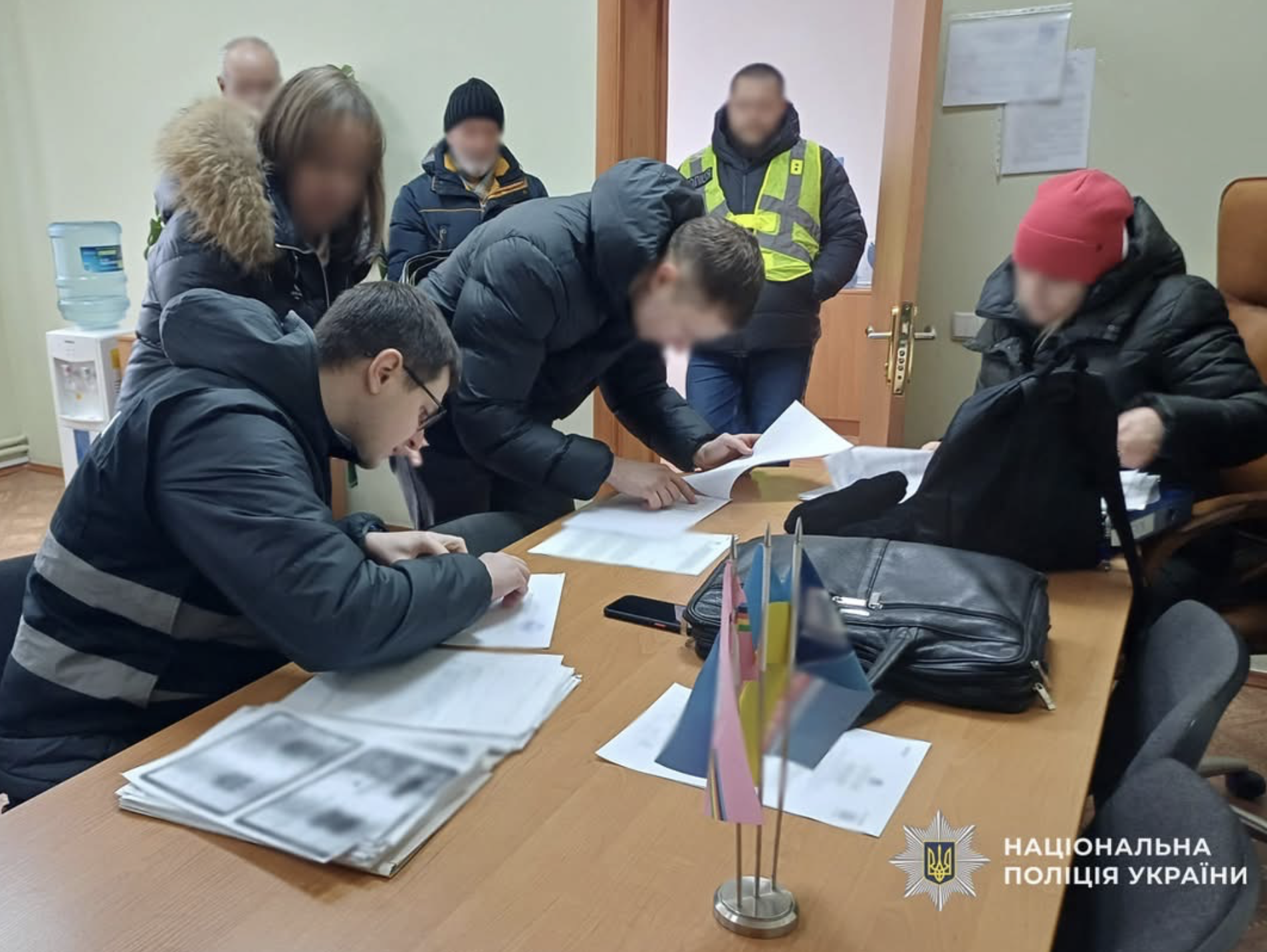У чернігівському виші допомагали чоловікам