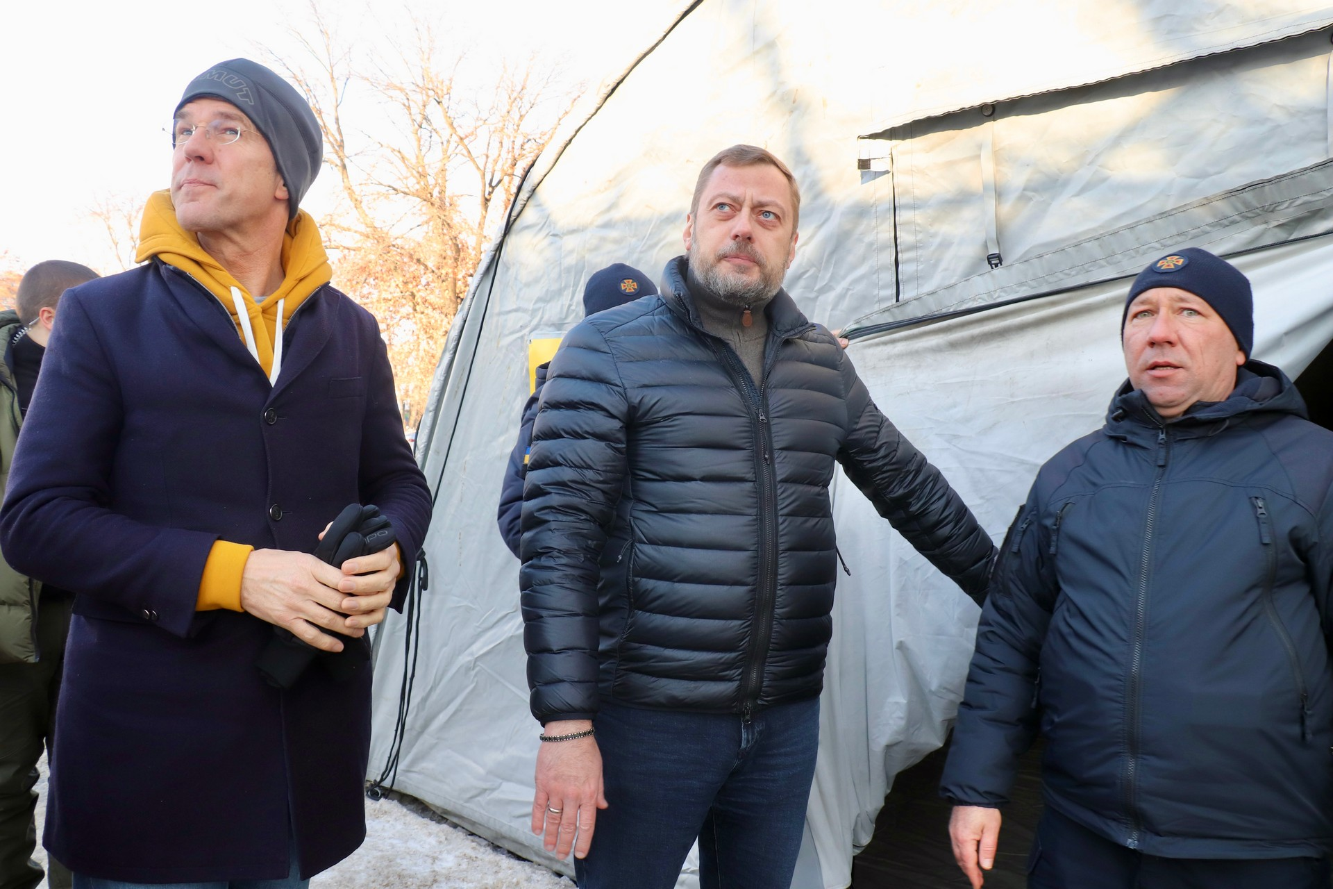 Генсек НАТО оглянув енергооб’єкт і пункт незламності в Чернігові