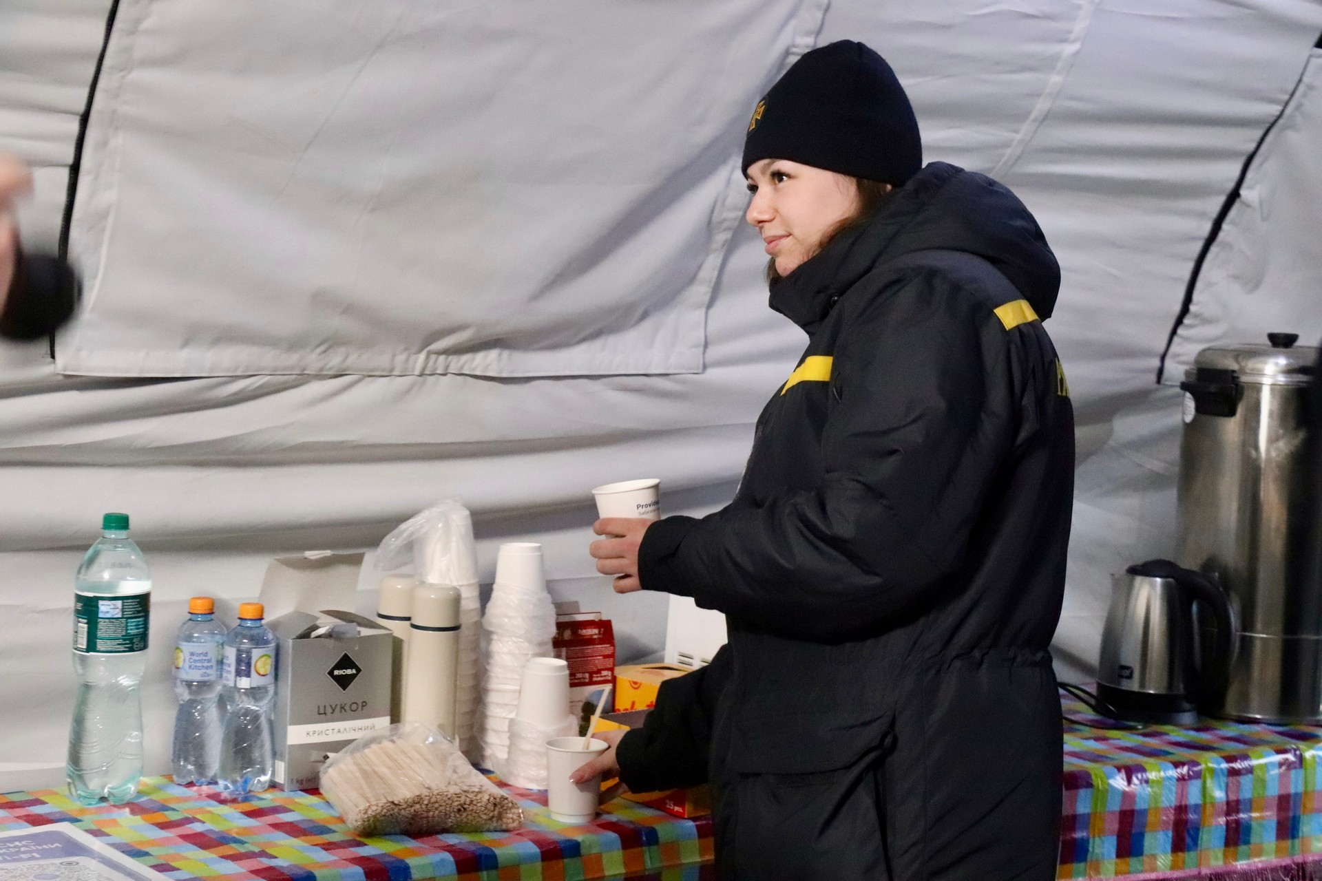 Генсек НАТО оглянув енергооб’єкт і пункт незламності в Чернігові