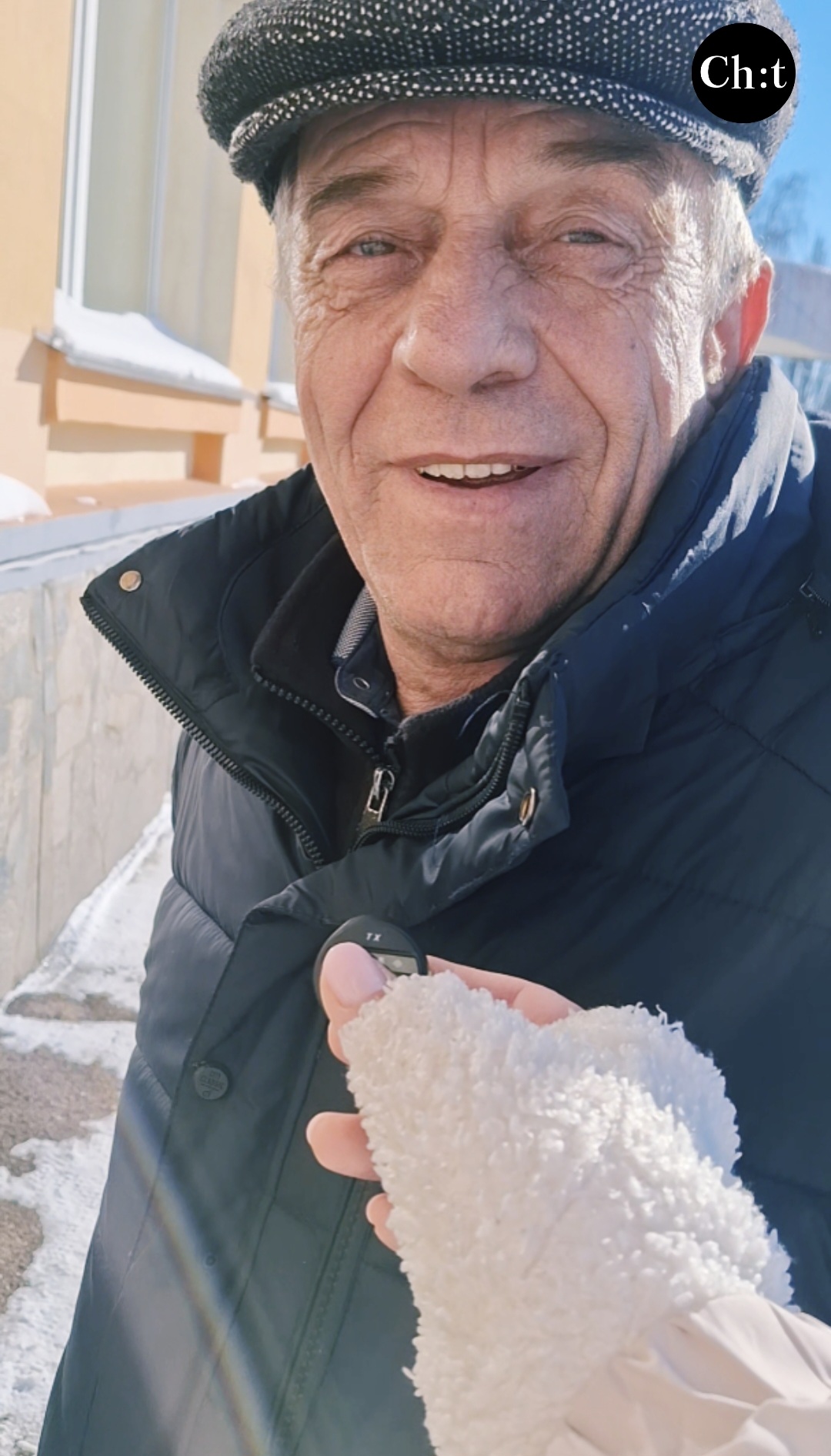 Чернігівці розповіли чи є у них мобільний звʼязок під час тривалих відключень електрики