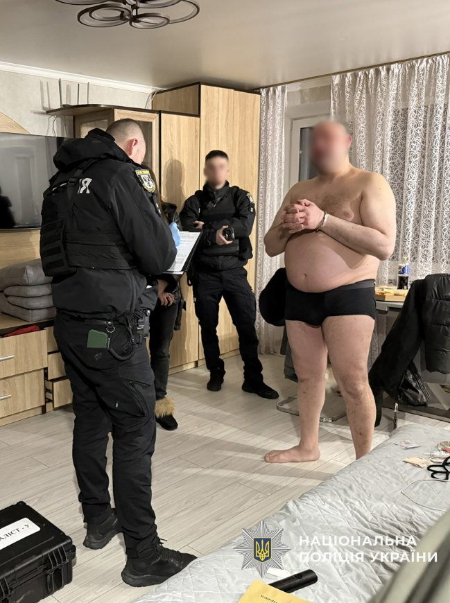 Кримінальний авторитет, який організував у Ніжині підпільне казино, знову в кайданках — через "хуліганку"