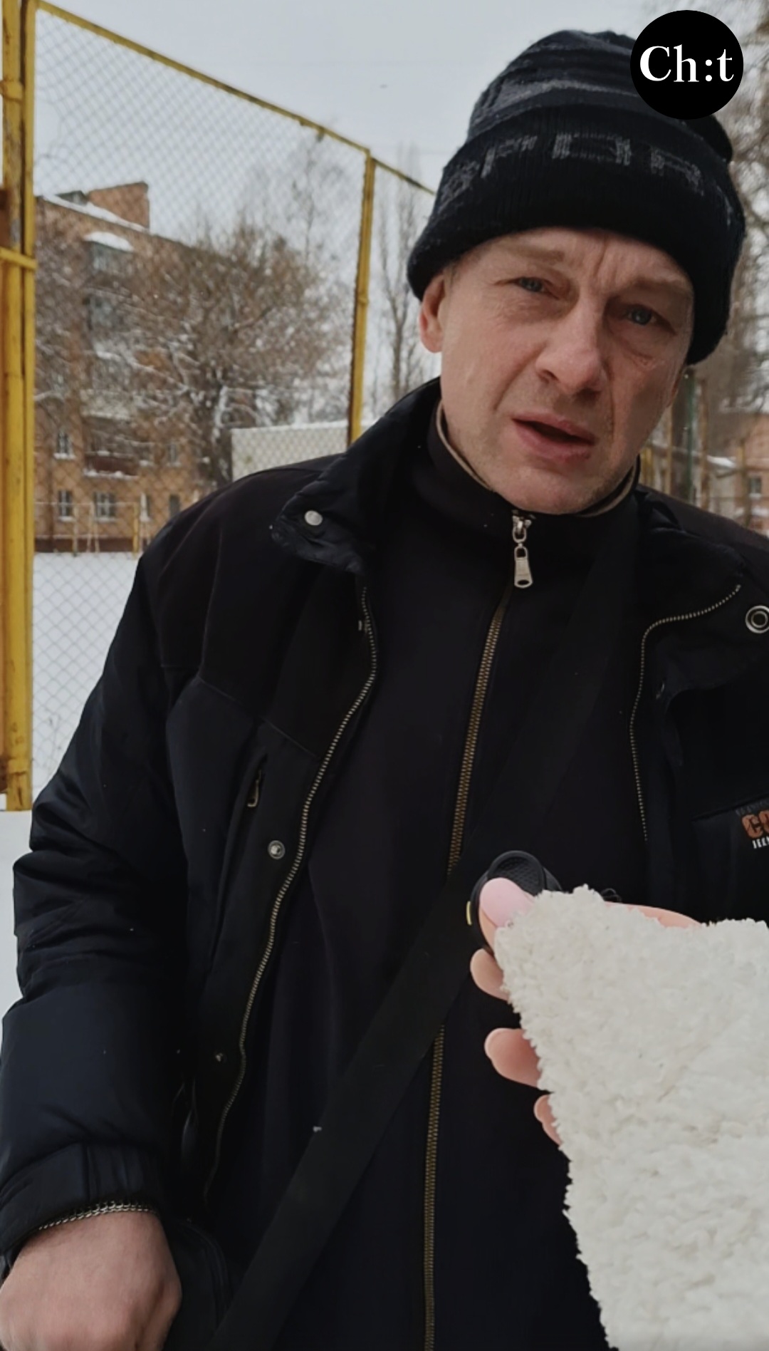 Чи добре в Чернігові прибирають сніг у дворах?