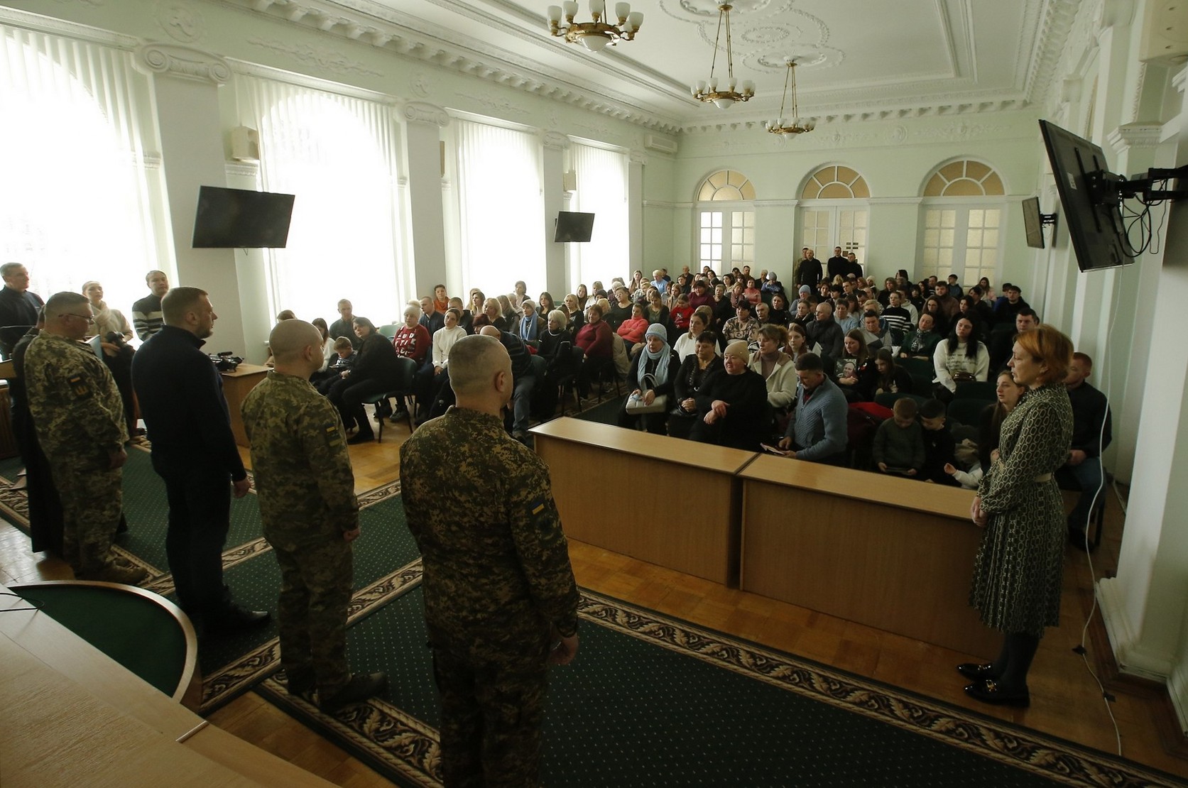 У Чернігівській ОВА передали родинам загиблих на війні бійців державні нагороди. 20 лютого 2026 року