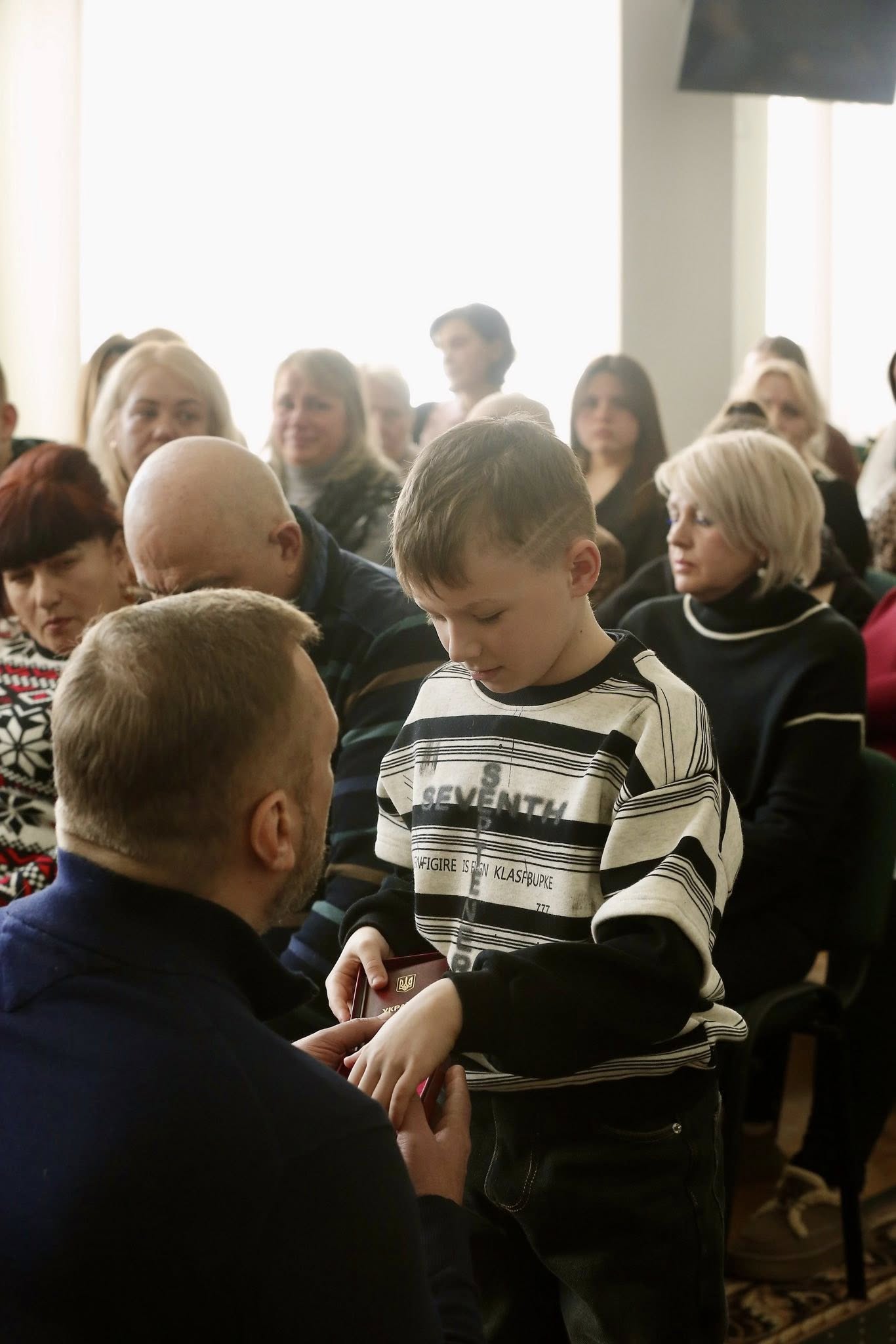 У Чернігівській ОВА передали родинам загиблих на війні бійців державні нагороди. 20 лютого 2026 року