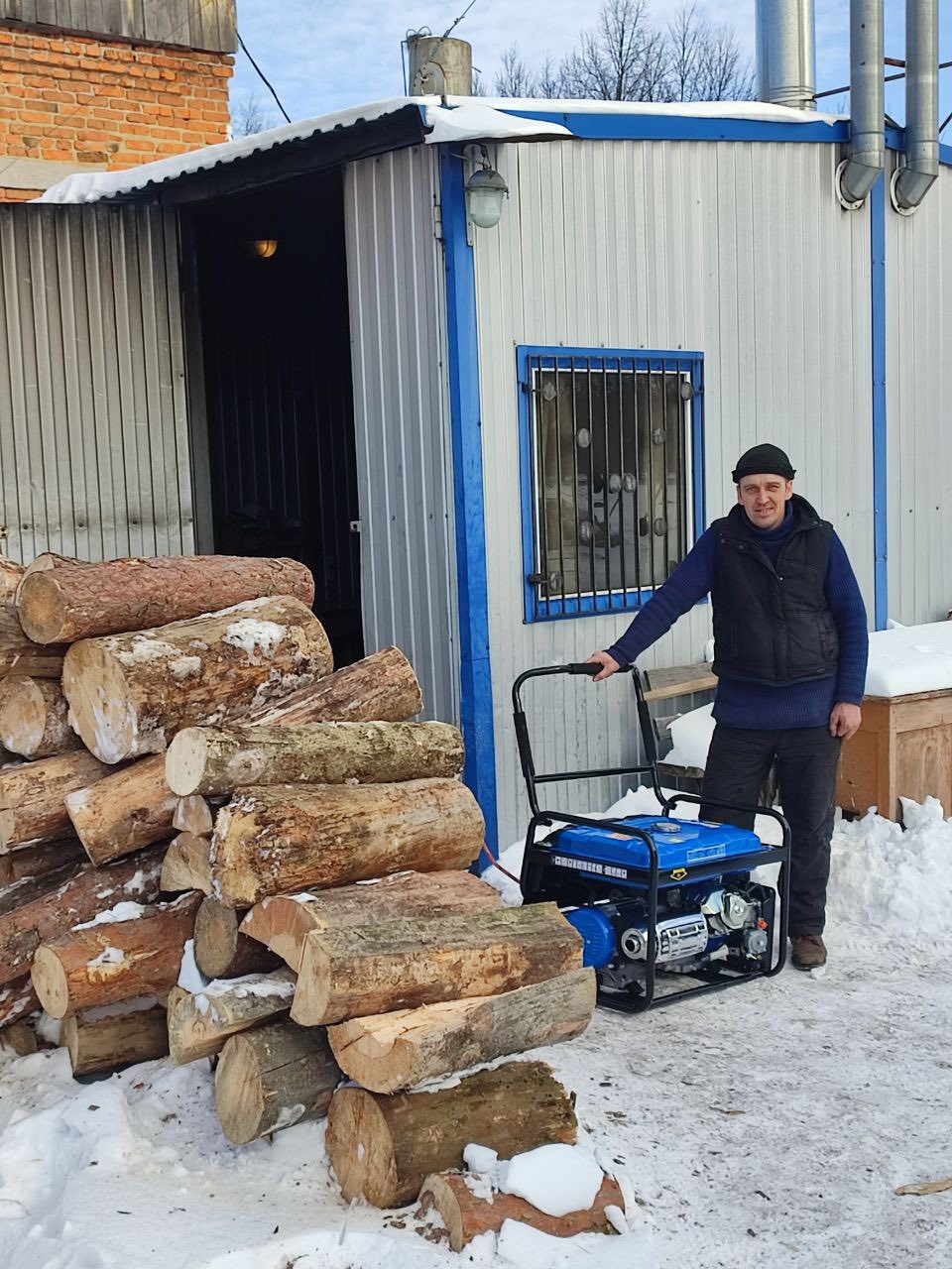 Холминська громада отримала генератор для потреб школи