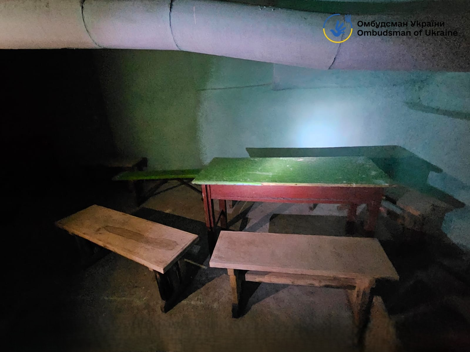 Не опалюється, без світла, туалету та вентиляції - представники Омбудсмена оглянули укриття у центрі Бахмача