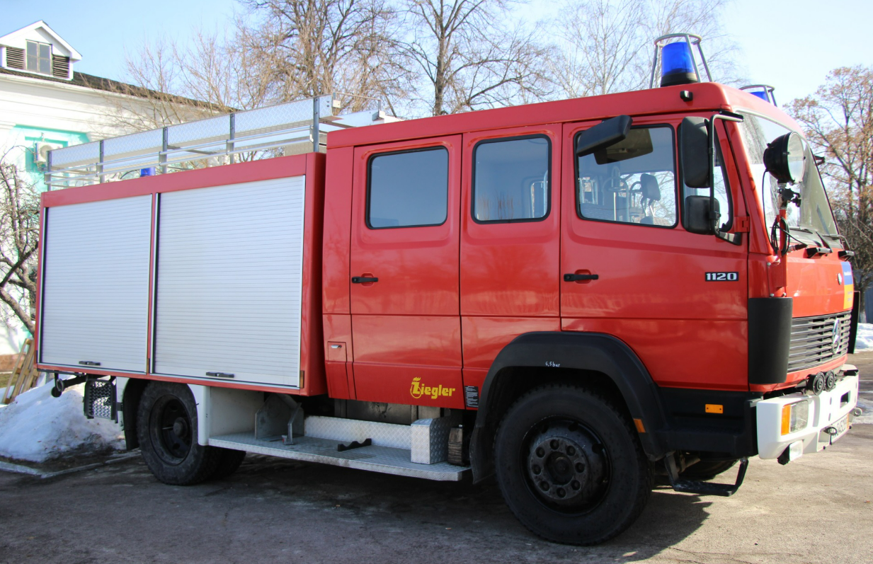 Чернігівщина отримала спецавтівки від закордонних партнерів: для яких громад