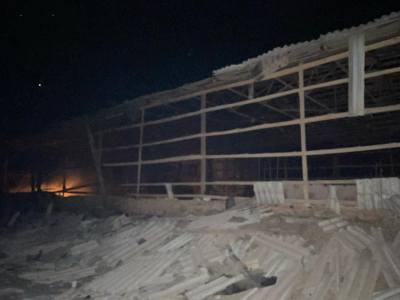 Пожежа після обстрілу агропідприємствам в селі Жадове, 11 березня 2026 року