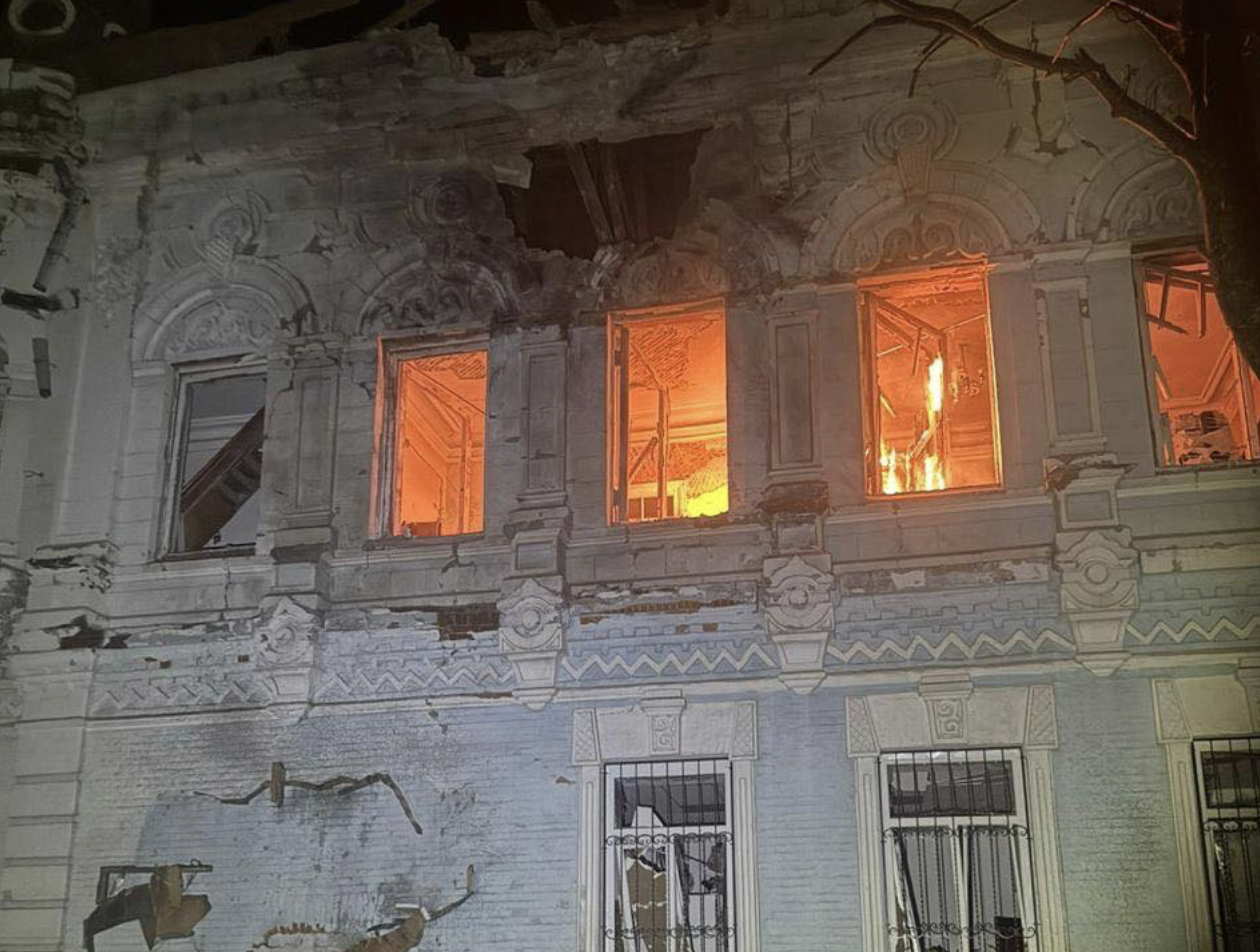 Росіяни ударили по бібліотеці на Чернігівщині. 13 березня 2026 року