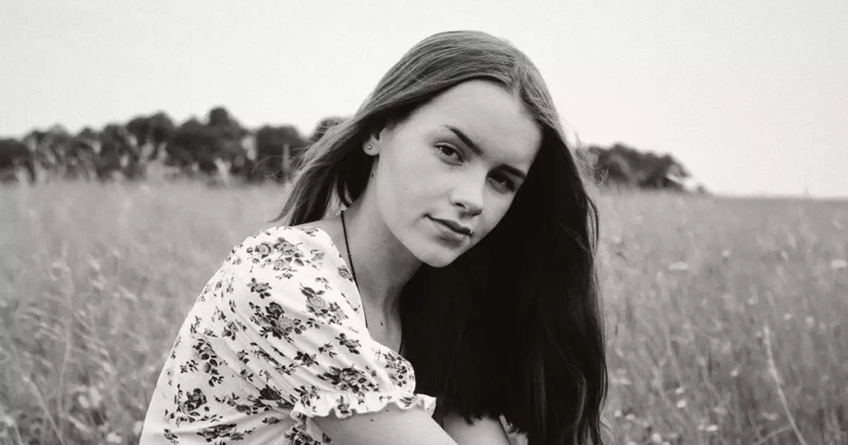 «Герань» ударила у стіну кімнати, де спала Марія. На Менщині прощались із загиблою