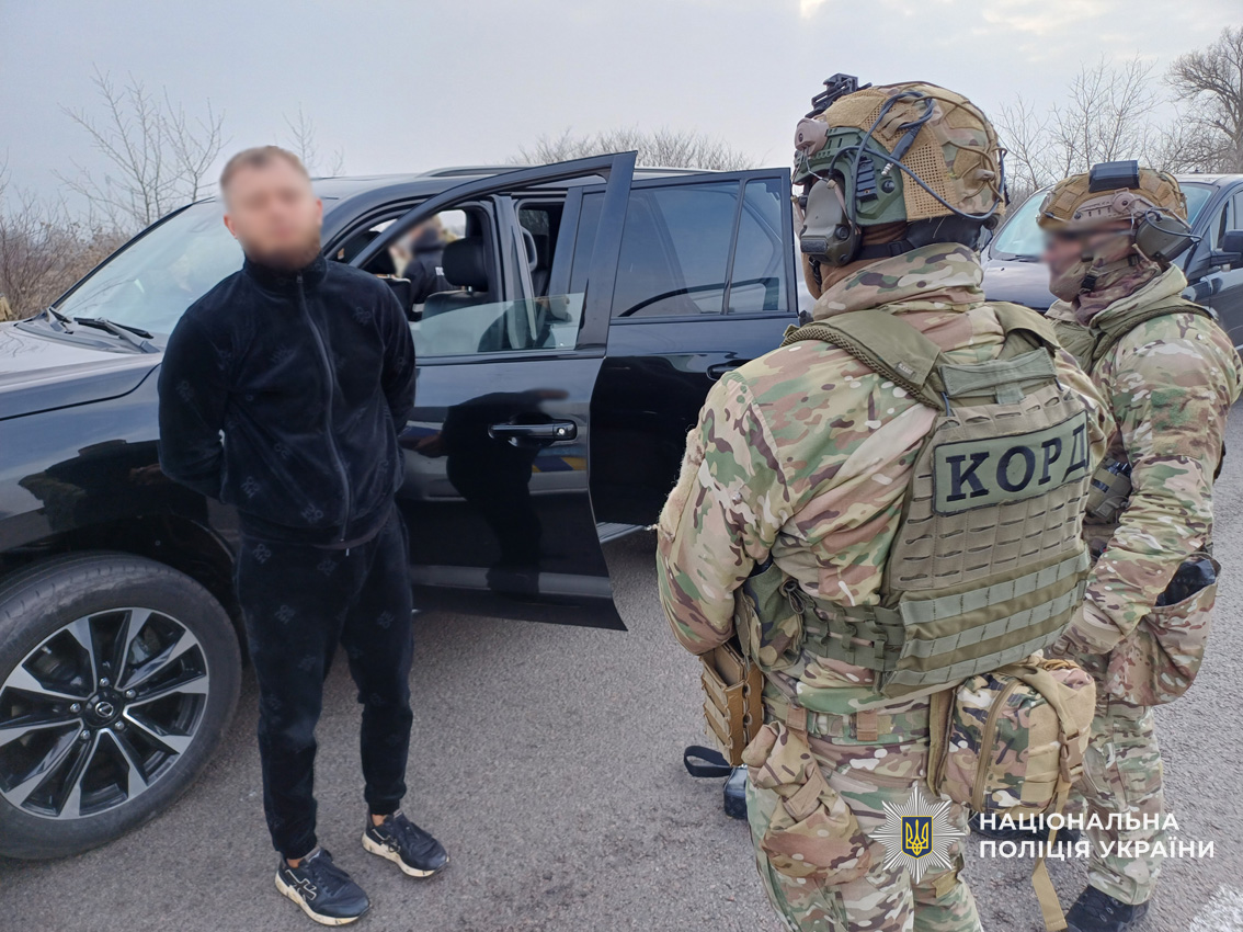 Молода жінка з Чернігівщини організувала міжнародну схему торгівлі людьми