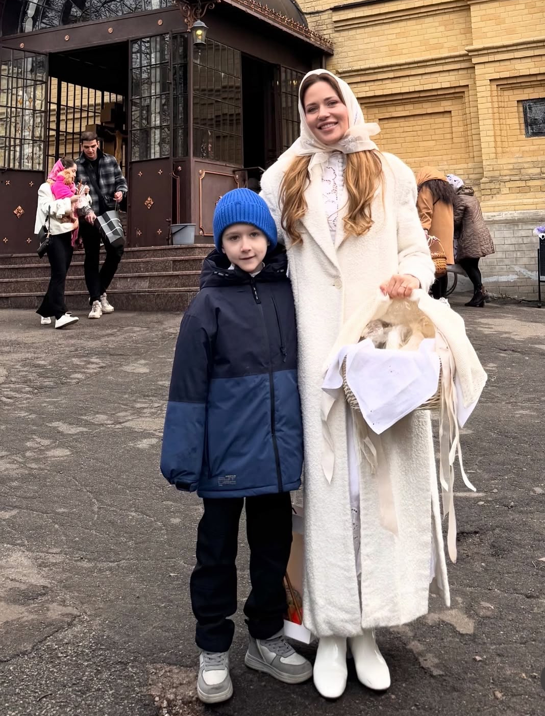 Округлий животик і бюджет у пів мільйона на місяць: які новини в акторки з Чернігова