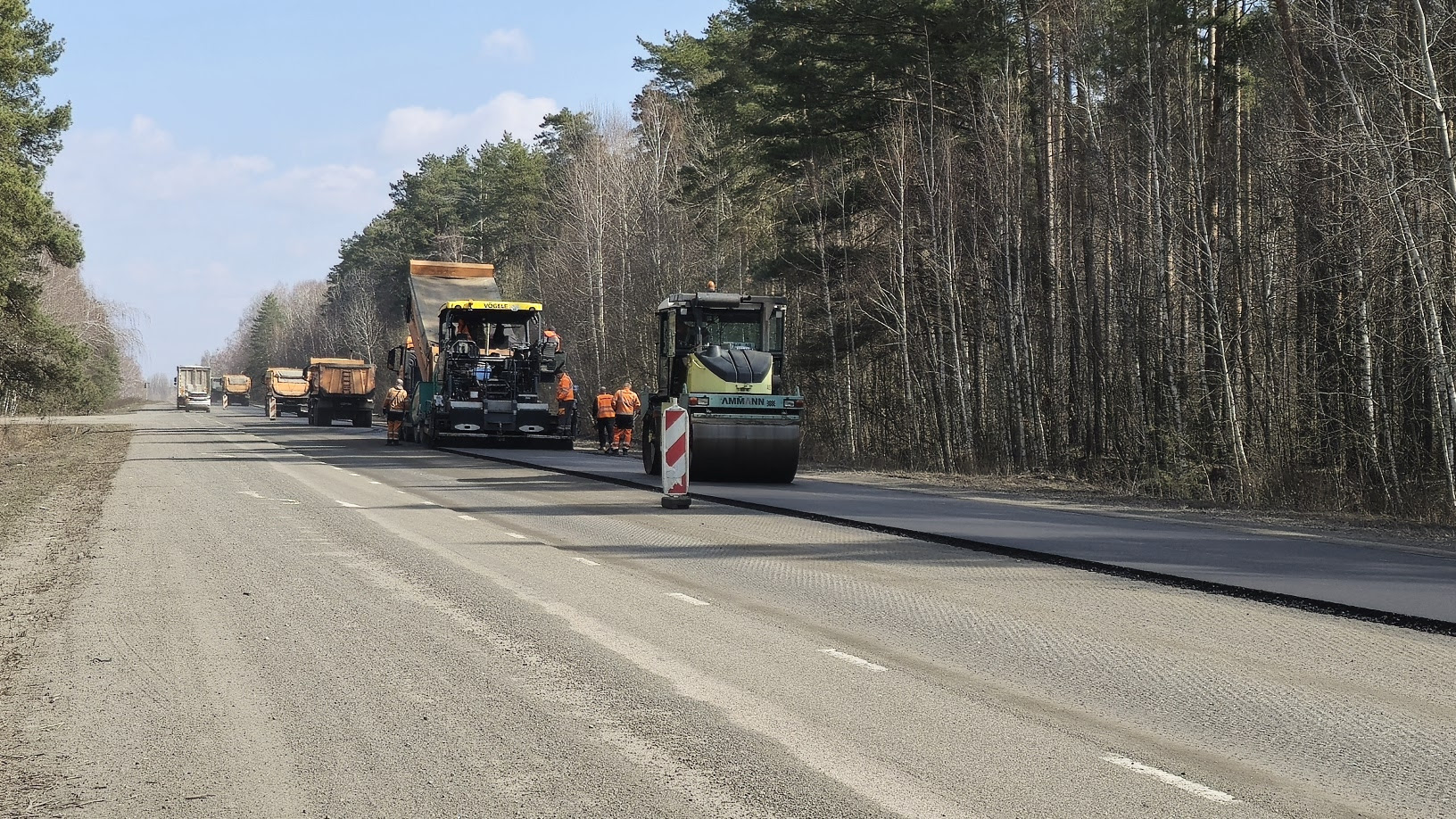 Як ремонтували дороги на Чернігівщині: служба відновлення відзвітувала за тиждень